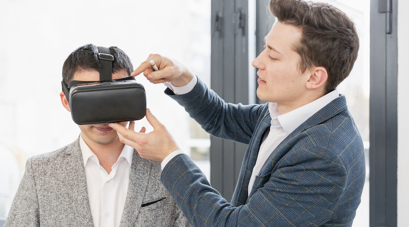El responsable de Vision Pro de Apple se pasa a OpenAI